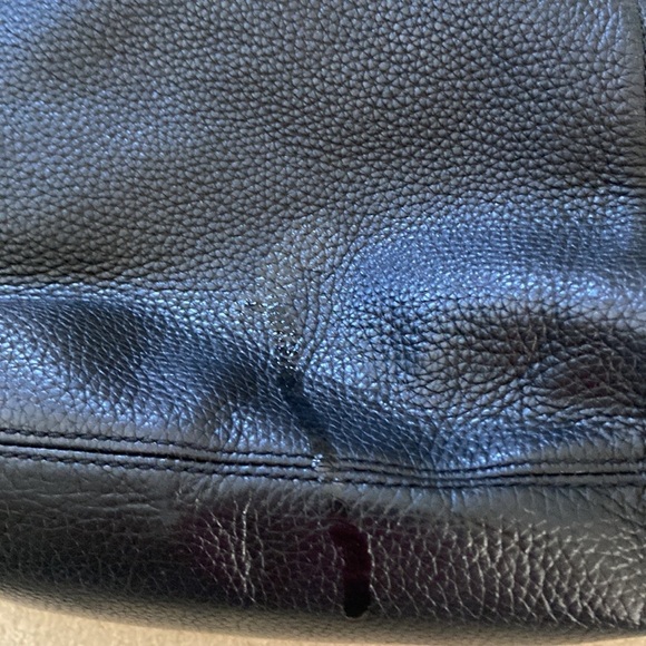 Michael Kors black leather shoulder bag, silver hardware logo on zipper, clean - Picture 11 of 11